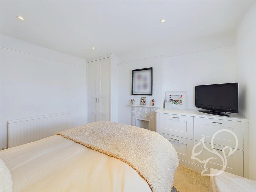 Additional image 31 of High Street, West Mersea