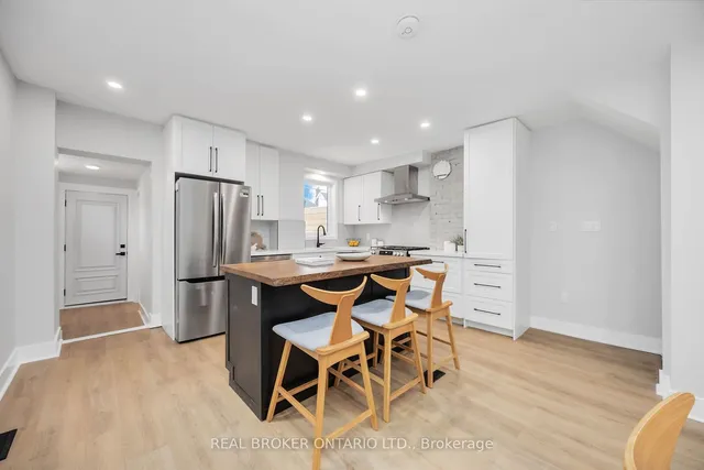 Additional image 11 of 34 Earl Haig Ave