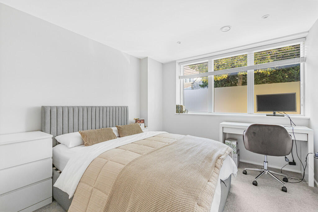 Additional image 18 of Chalkhurst Court , 32 Lismore Road