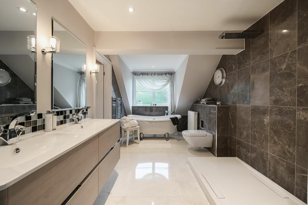 Additional image 13 of Hillbury Close, Warlingham, CR6