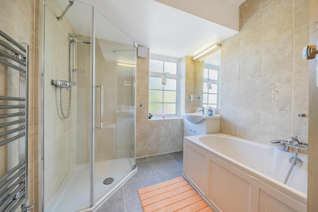 Additional image 11 of The Netherlands, Coulsdon, CR5