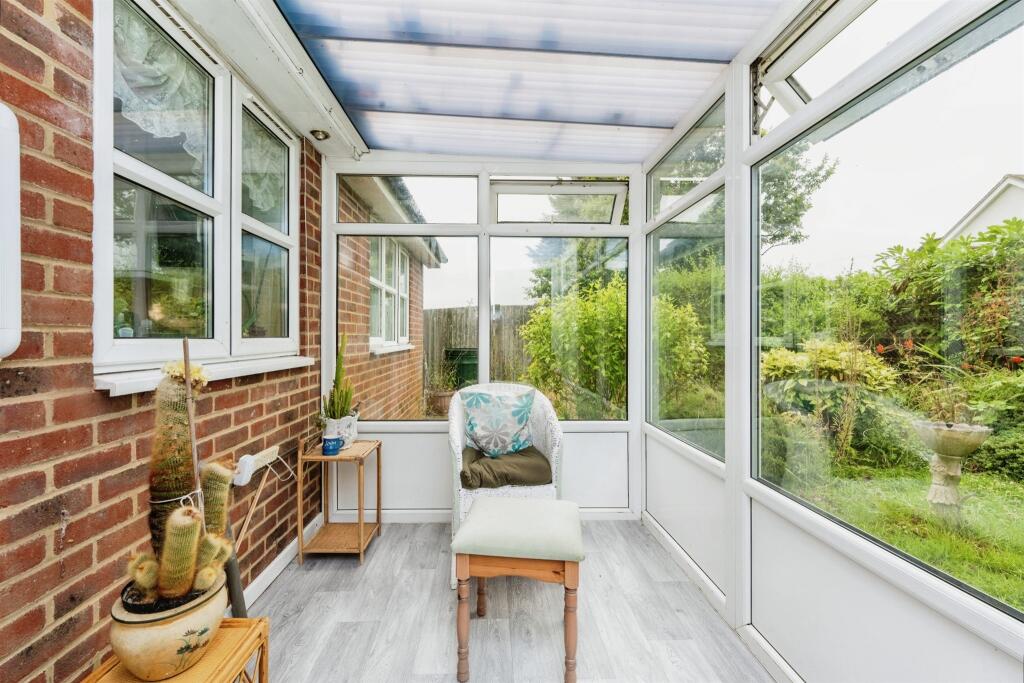 Additional image 9 of Parkfields, Roydon, Harlow