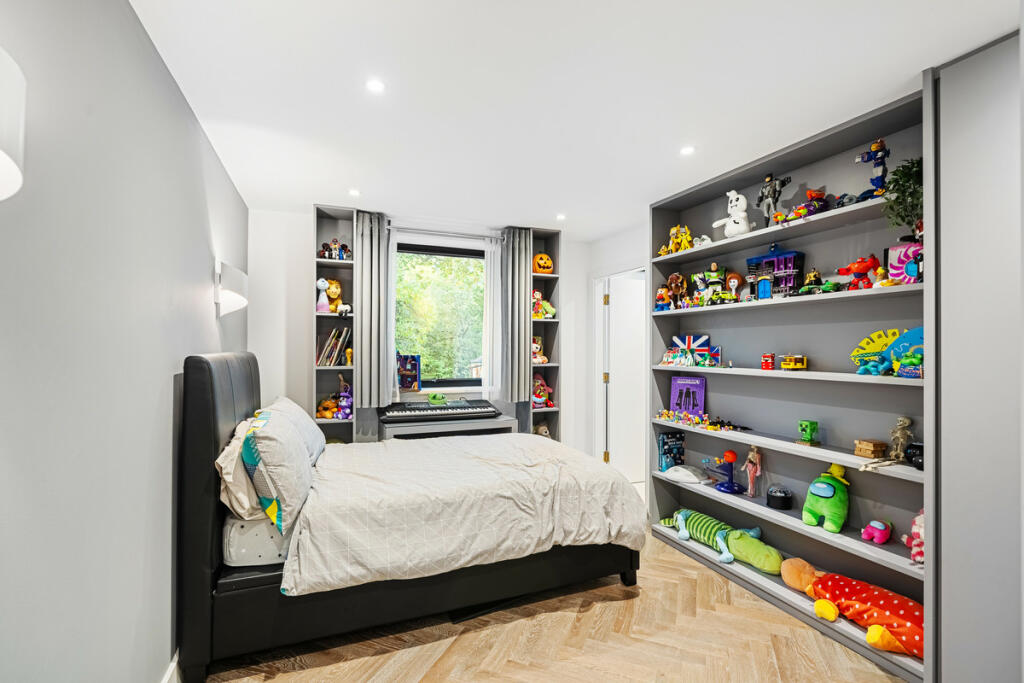 Additional image 19 of Pine Coombe, Shirley, CR0