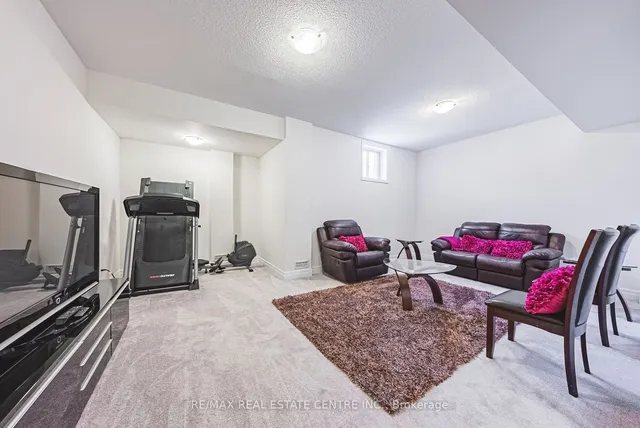 Additional image 34 of 144 Rising Hill Rdge