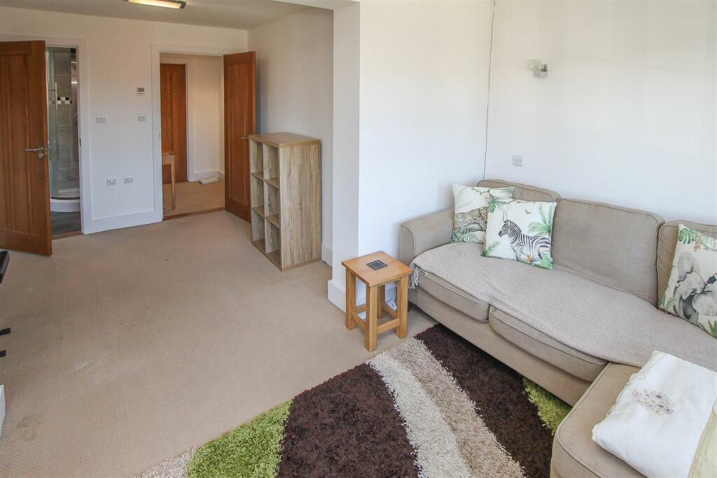 Additional image 26 of Great Fox Meadow, Kelvedon Hatch