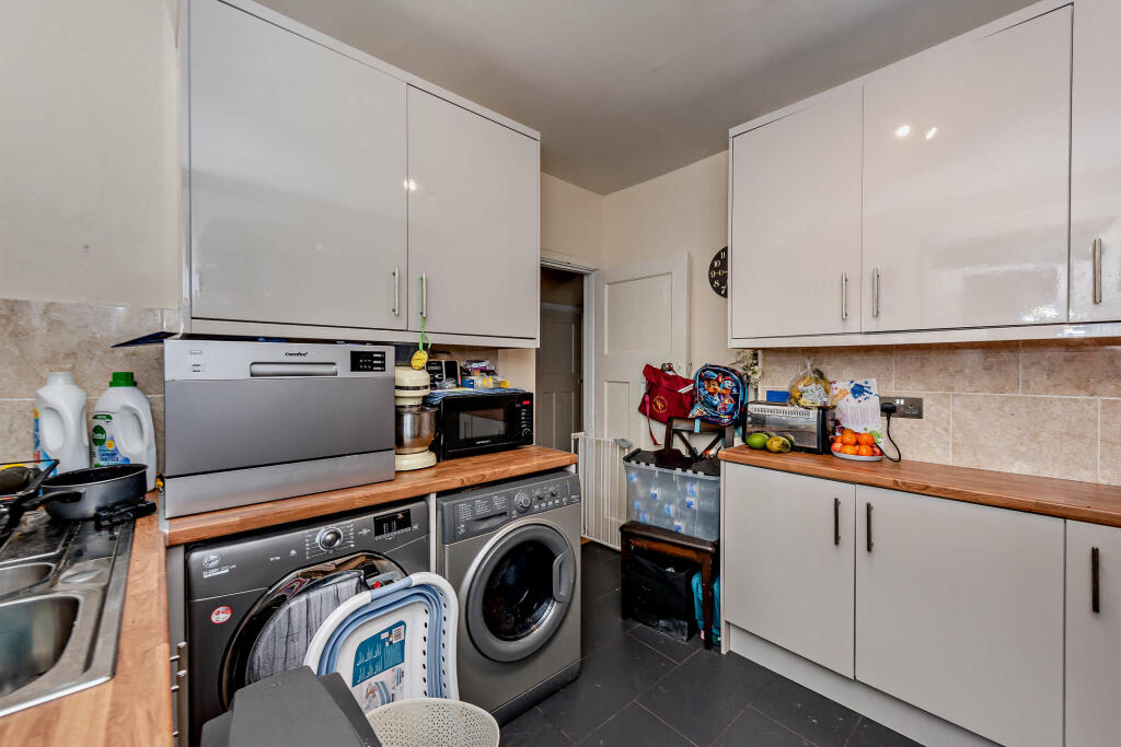 Additional image 14 of Tamworth Lane, Mitcham, CR4