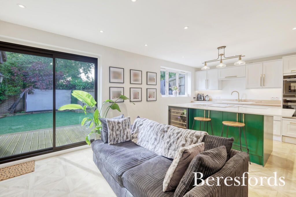 Additional image 8 of Halstead Way, Hutton, CM13