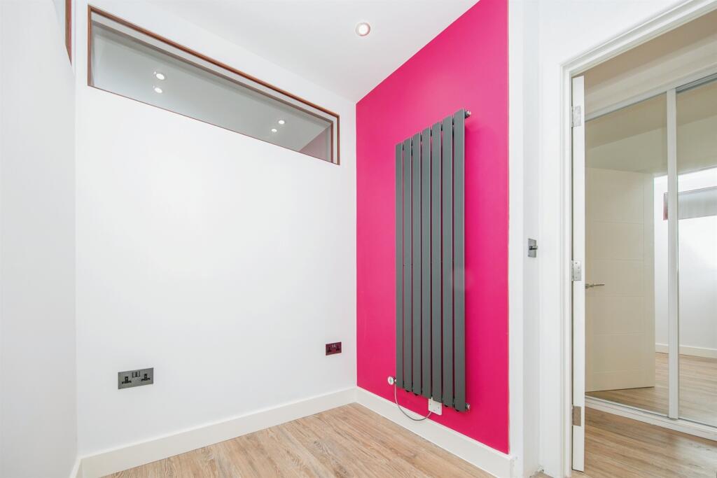 Additional image 11 of High Street, Colchester