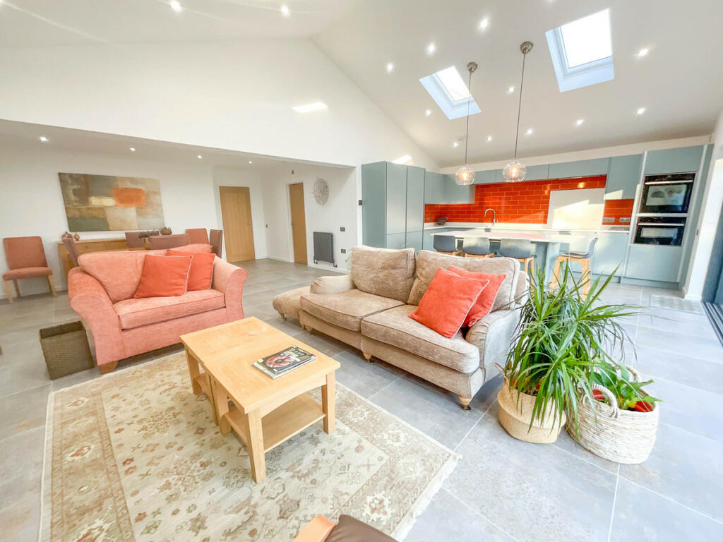 Additional image 2 of Wick Lane, Harwich, CO12 3