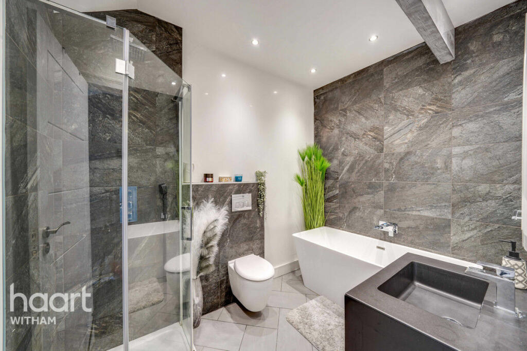 Additional image 15 of Basin Road, Heybridge Basin