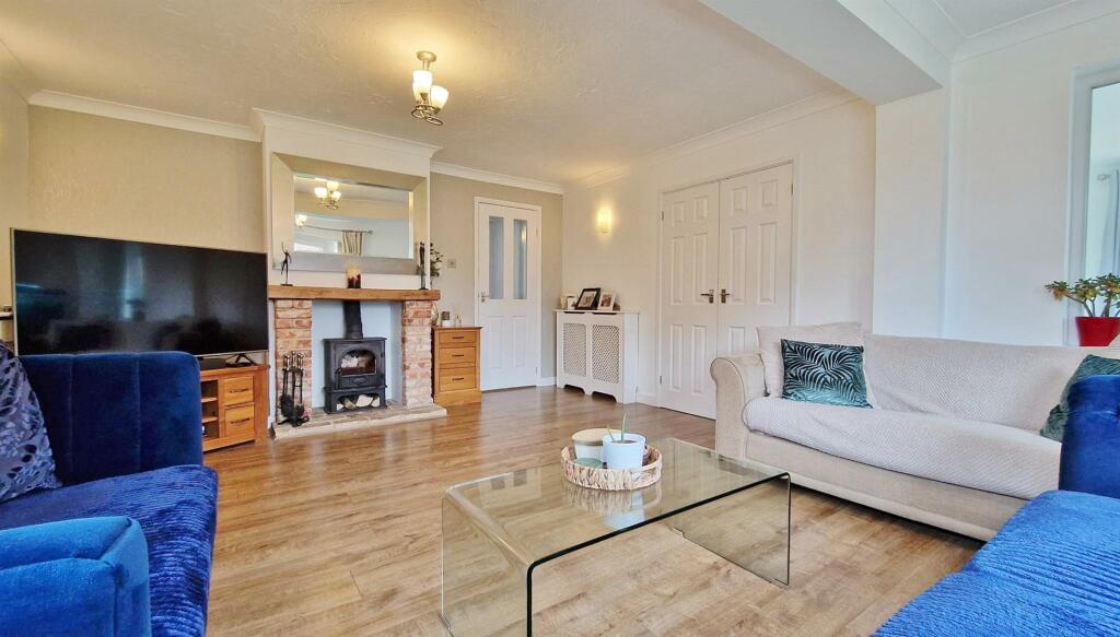 Additional image 8 of Frietuna Road, Frinton-on-Sea