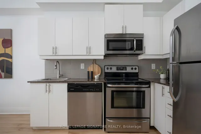 Additional image 7 of 17 Kenaston Gdns Unit 613