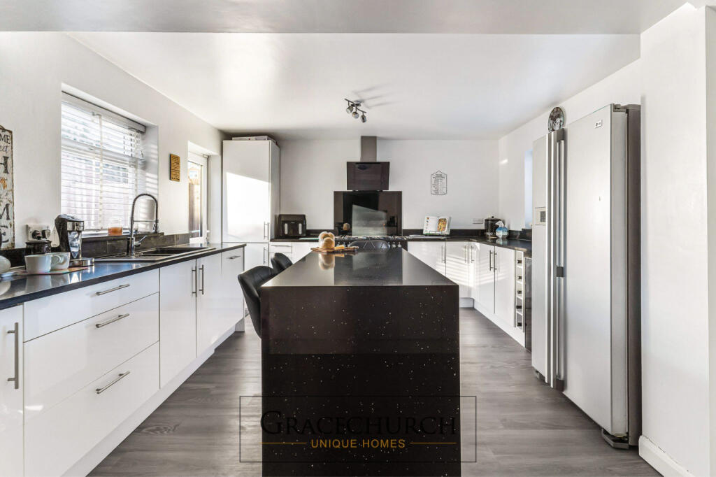 Additional image 7 of Elm Close, Epping CM16