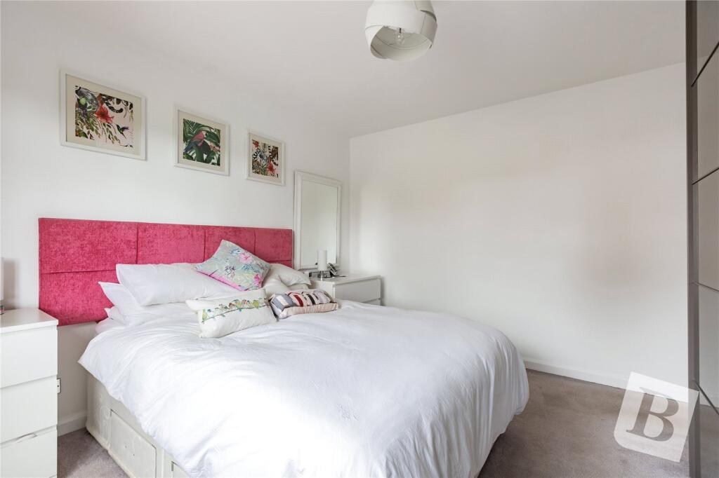 Additional image 14 of Marks Avenue, Ongar, Essex, CM5