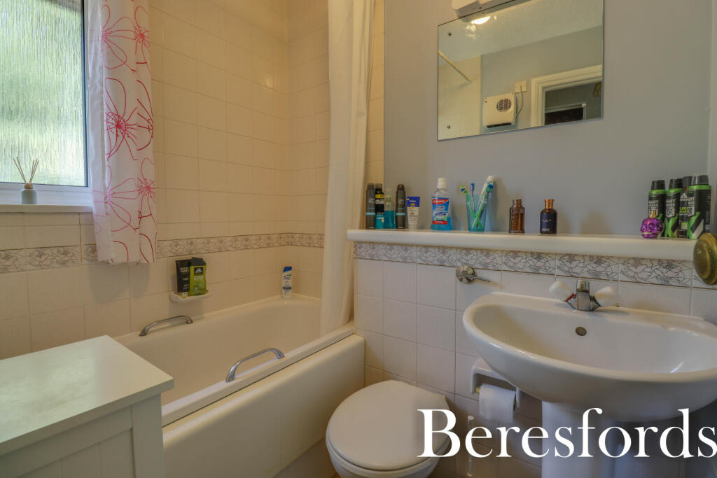 Additional image 4 of Bradwell Green, Hutton, CM13