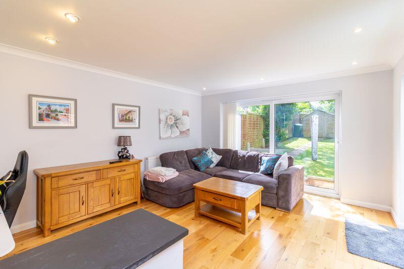 Additional image 4 of Ninehams Close, Caterham