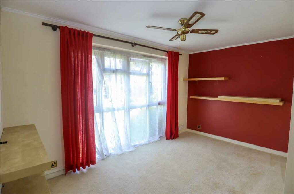 Additional image 3 of Stoats Nest Road