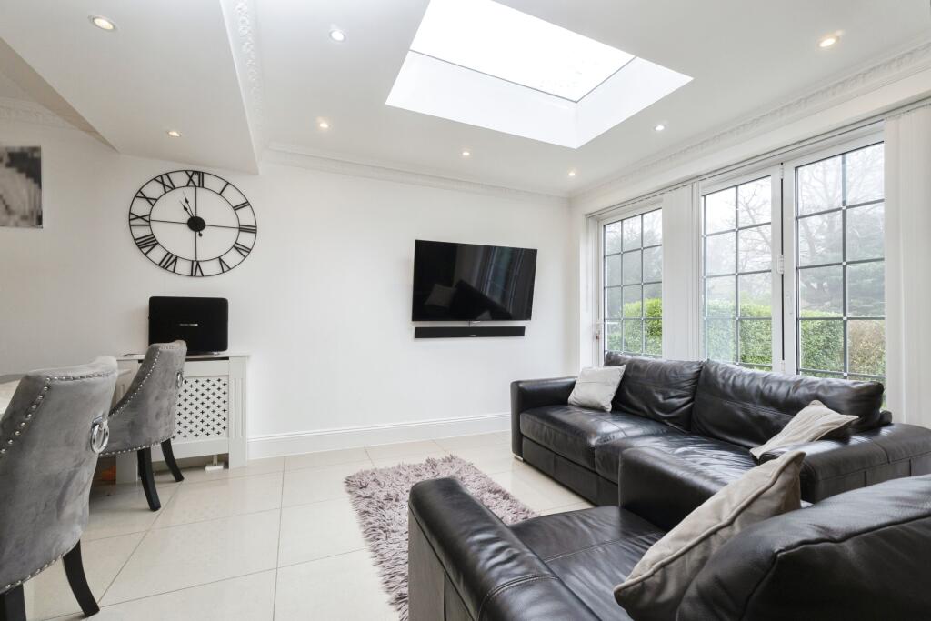 Additional image 4 of Placehouse Lane, Coulsdon, CR5