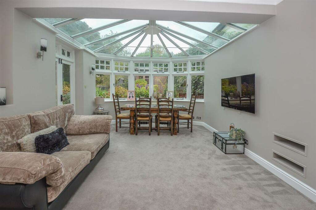 Additional image 10 of Headley Chase, Warley, Brentwood