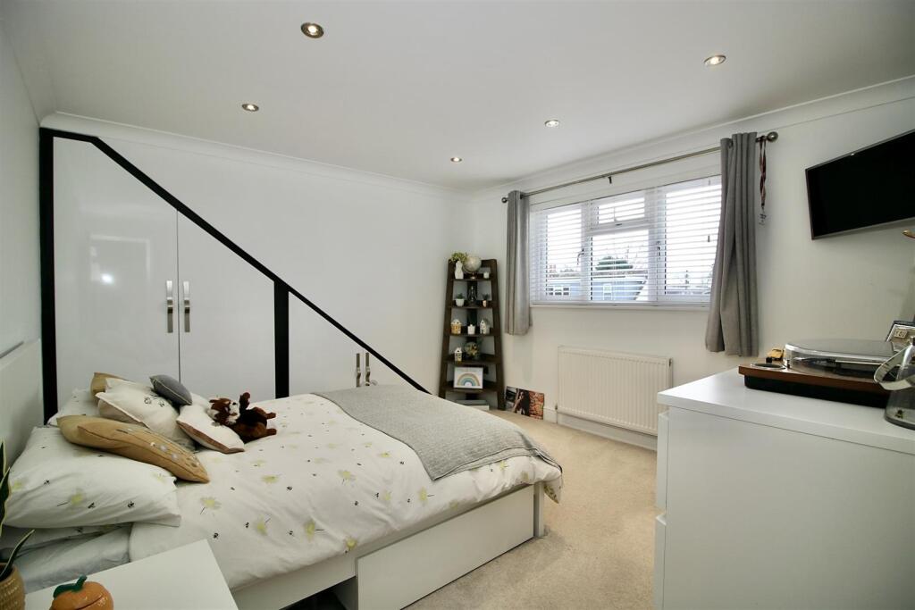 Additional image 8 of Abbey Road, Billericay