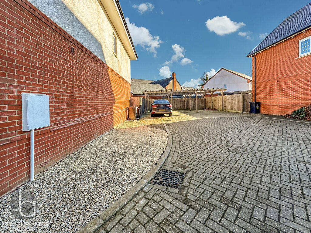 Additional image 21 of Oakhouse Close, Colchester