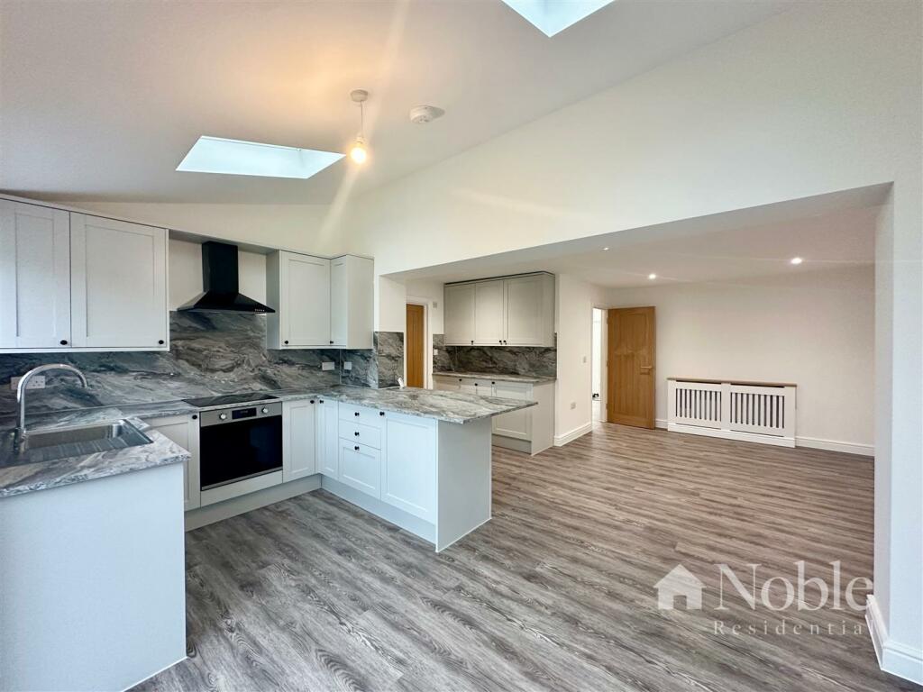 Additional image 25 of Mascalls Lane, Brentwood