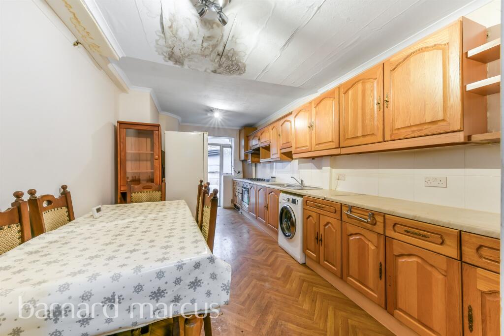 Additional image 10 of Pitcairn Road, Mitcham