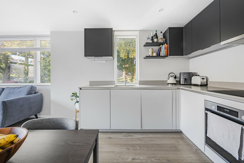 Additional image 12 of Chalkhurst Court , 32 Lismore Road