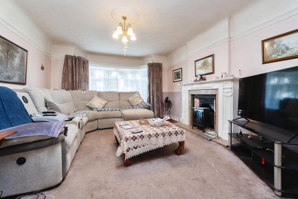 Additional image 2 of Coombe Road, Croydon, CR0