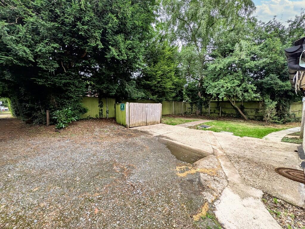 Additional image 14 of 8-10 Newlands Cottages, Coulsdon Common, Caterham, Surrey, CR3