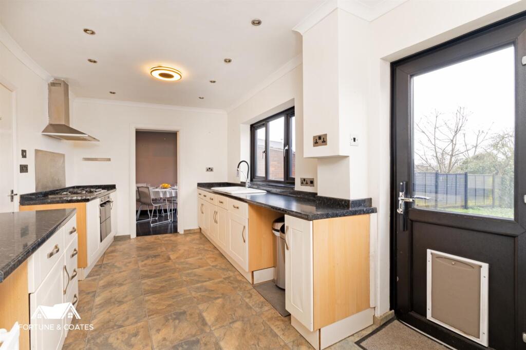 Additional image 7 of Roseacres, Sawbridgeworth