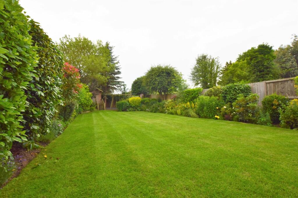 Additional image 16 of Gilmour Rise, Billericay, CM12