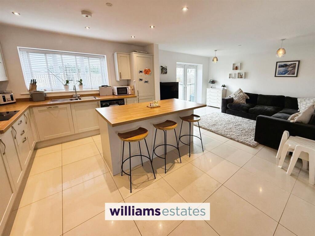 Additional image 18 of Pen Y Cefn Road, Caerwys