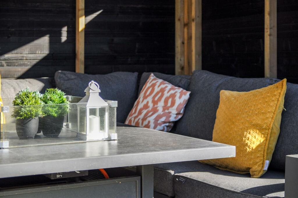 Additional image 26 of Stoney Hills, Burnham-On-Crouch