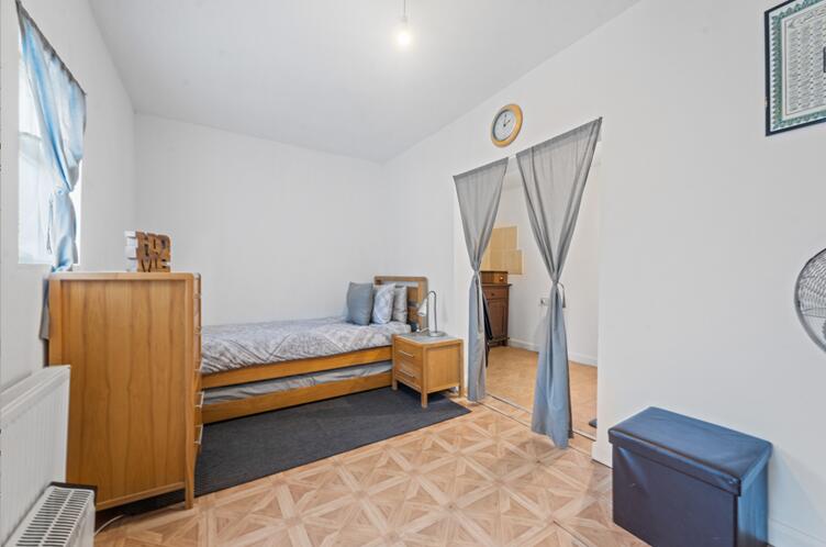 Additional image 16 of Tamworth Lane, Mitcham, CR4