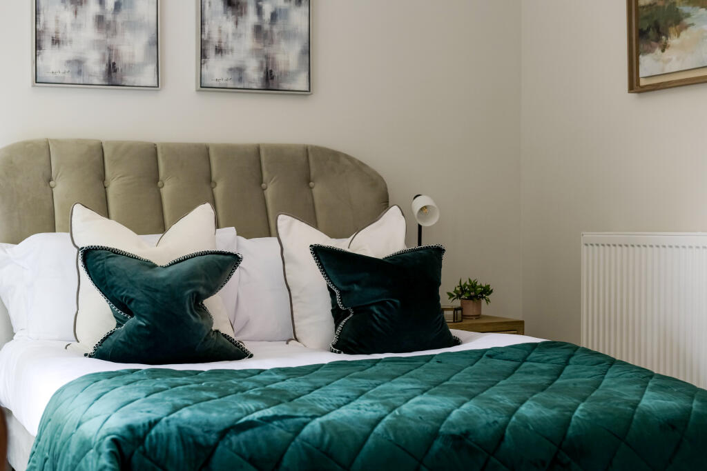 Additional image 9 of Stanstead Road, Caterham, CR3