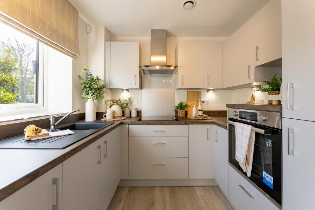 Additional image 7 of 77 High Street,
Dunmow,
CM6 1AE