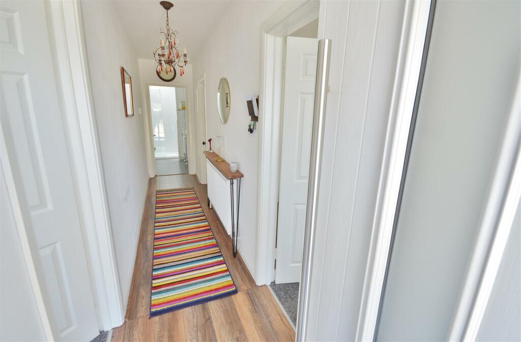 Additional image 5 of Ingarfield Road, Holland-On-Sea,