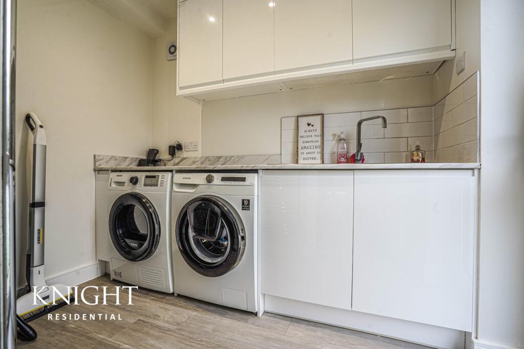 Additional image 11 of Jefferson Close, Colchester, CO3