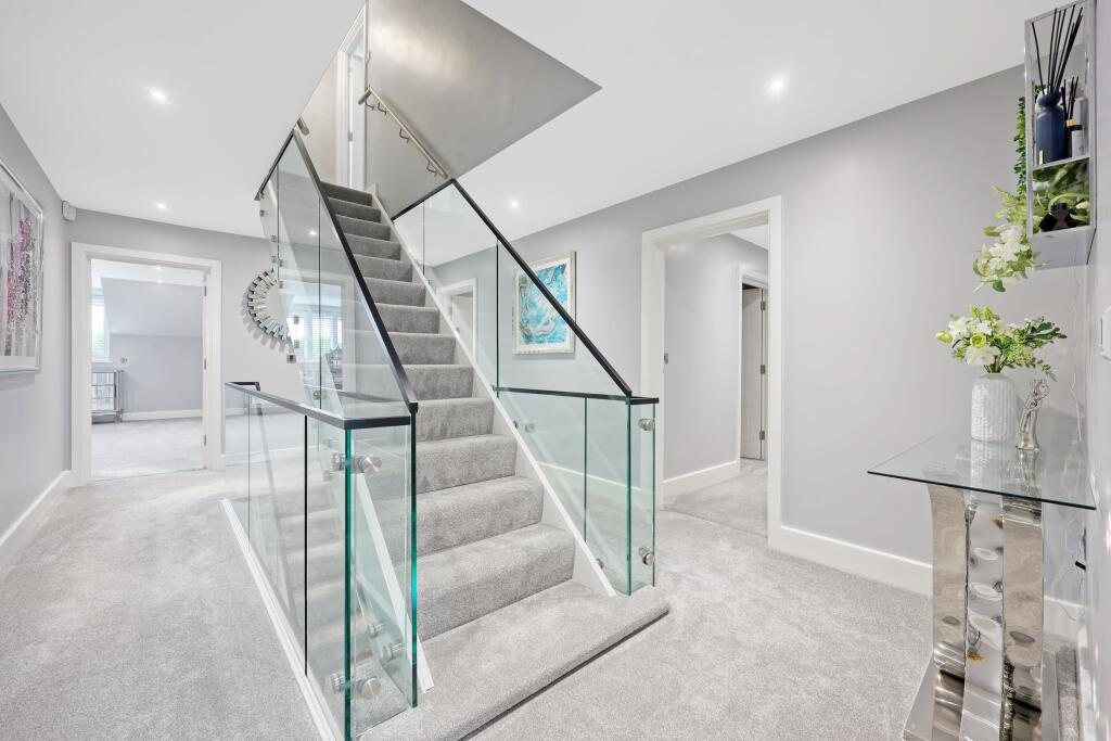 Additional image 19 of Church Road, Ramsden Bellhouse, Billericay