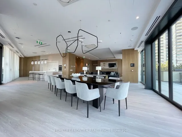 Additional image 38 of 585 Bloor St Unit 2219