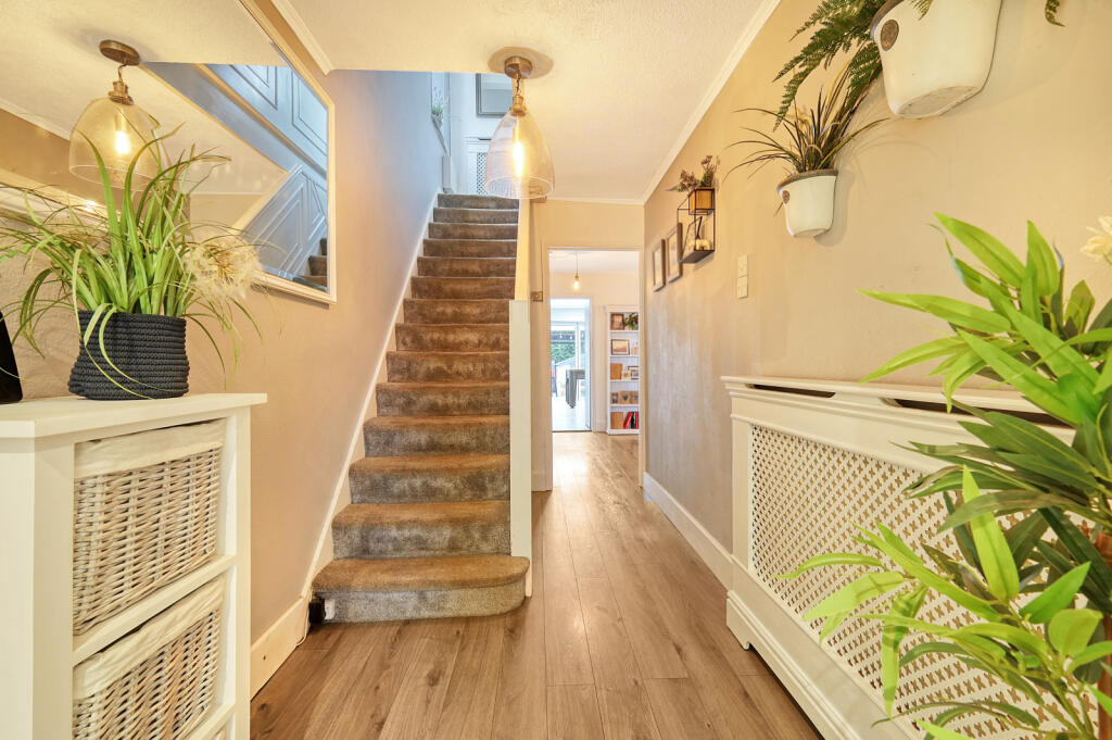 Additional image 3 of Park Lane, Ramsden Heath, CM11