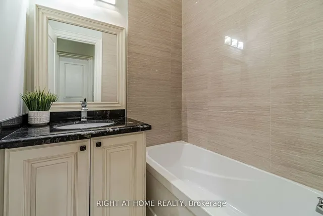 Additional image 31 of 12 Walder Ave