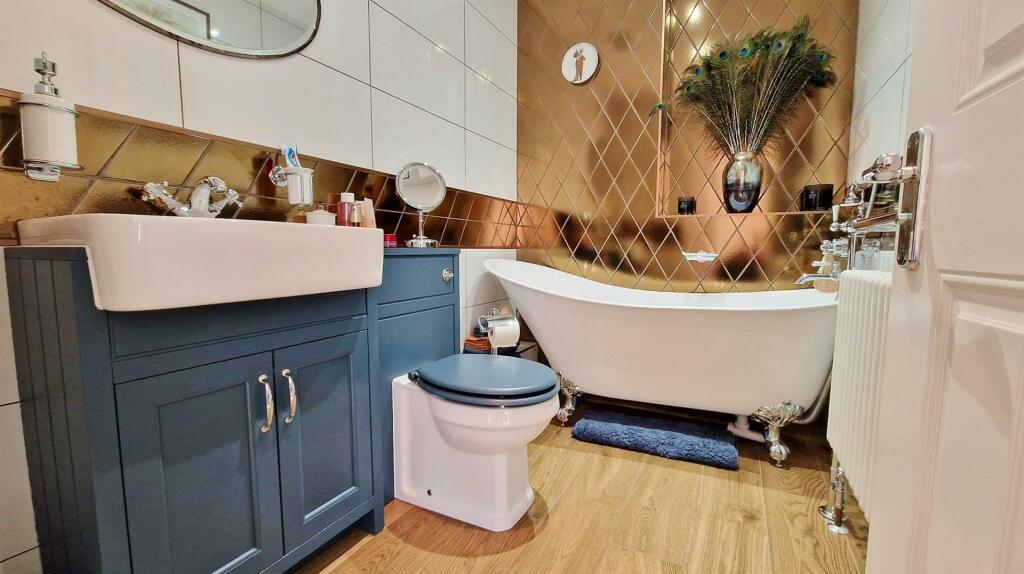 Additional image 27 of The Beach House, Green Lane, Walton On The Naze