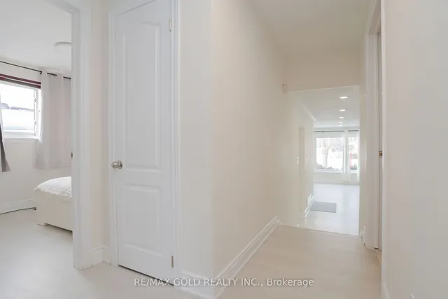 Additional image 24 of 327 Balmoral Dr