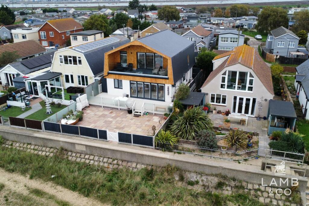 Additional image 58 of Eastern Promenade, Point Clear Bay