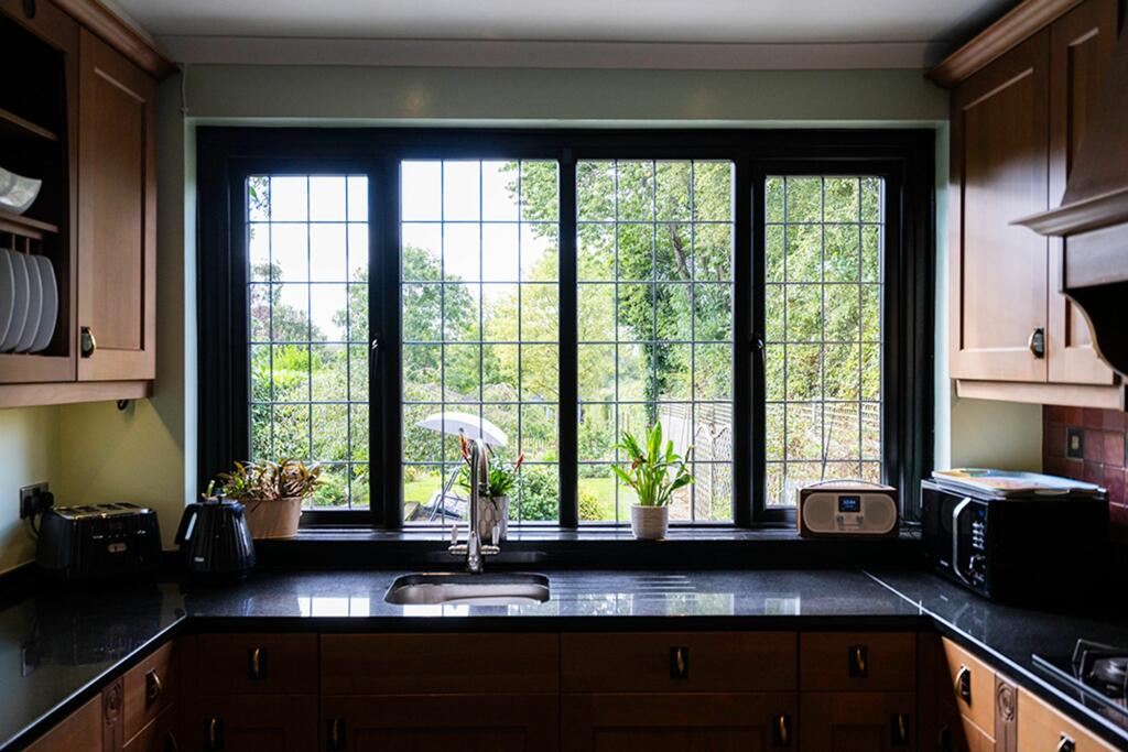 Additional image 2 of Peter Street, Stock, CM4