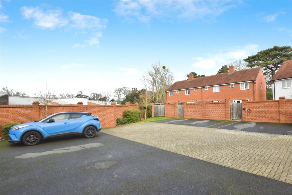 Additional image 12 of Willow Crescent, Colchester, Essex, CO4