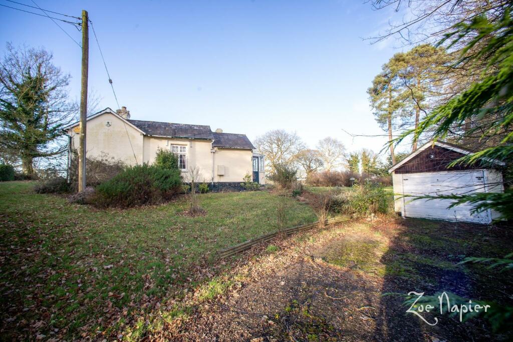 Additional image 32 of Greenstead Green