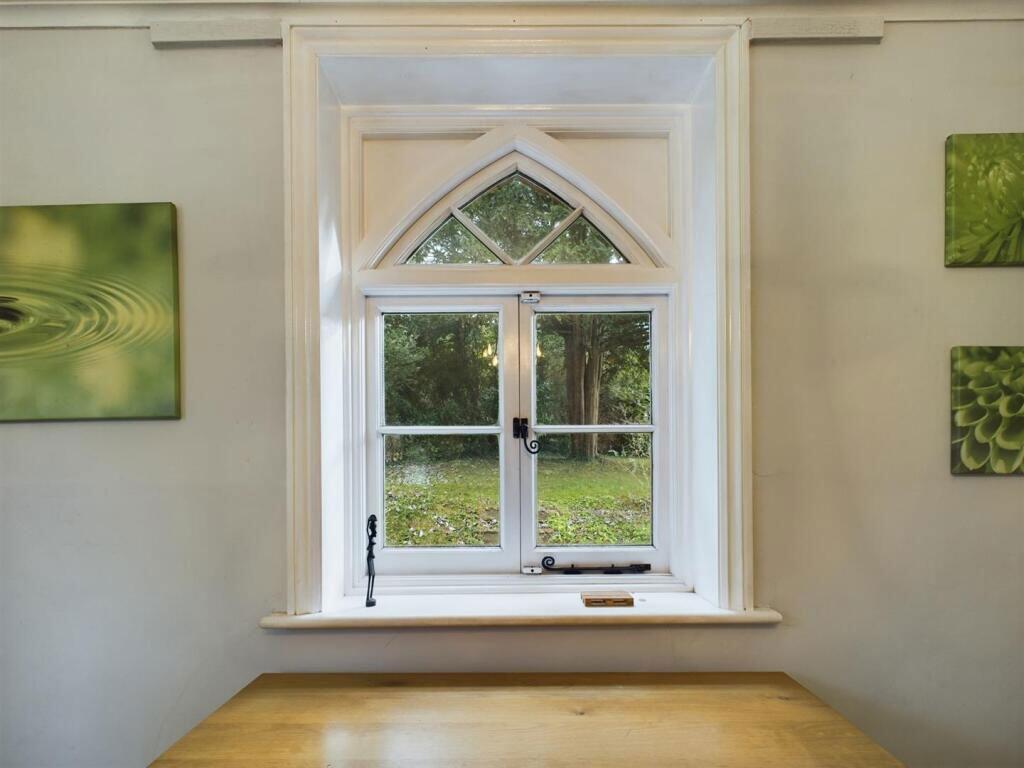 Additional image 12 of Coulsdon Road, Coulsdon, CR5 2LG